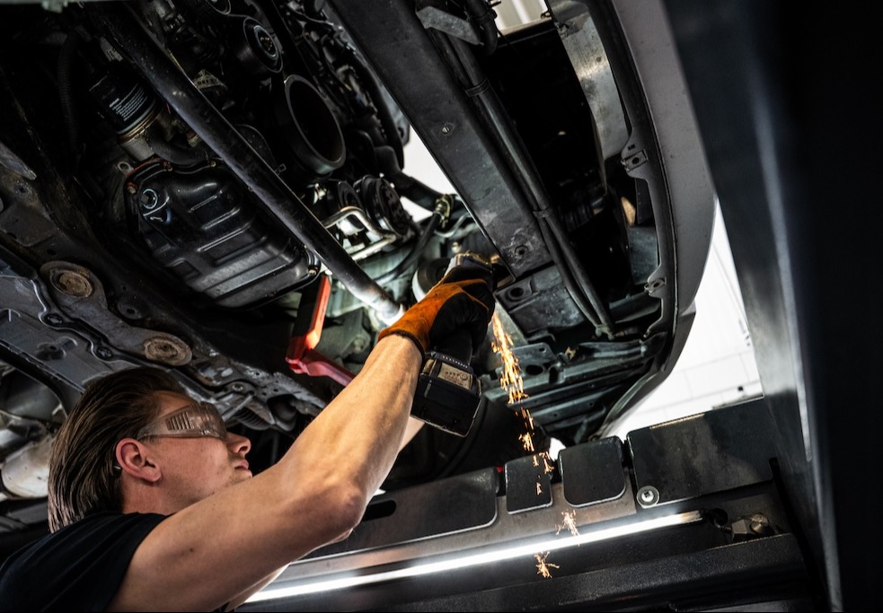 Common Image dinesten_images_1778667433.jpg APK | V&L Car Service