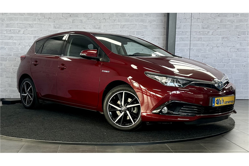 Toyota Auris 1.8 Hybrid Dynamic 51941031-0.jpg | V&L Car Service